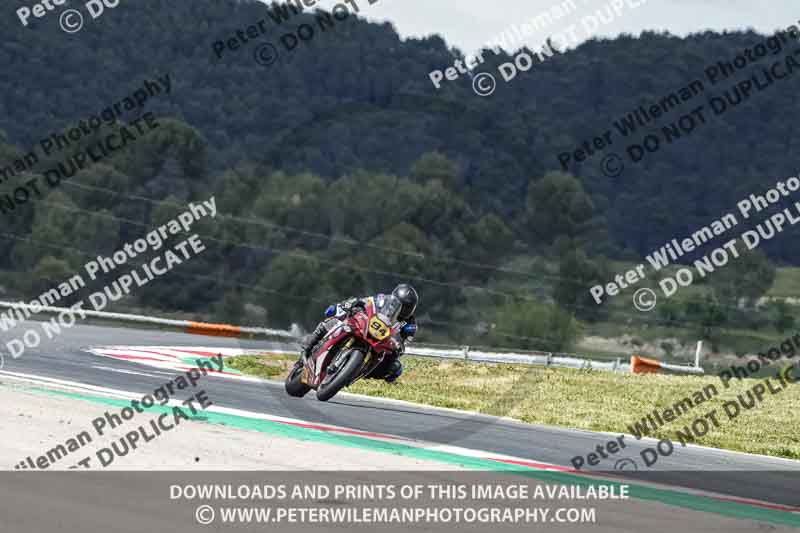 cadwell no limits trackday;cadwell park;cadwell park photographs;cadwell trackday photographs;enduro digital images;event digital images;eventdigitalimages;navarra;no limits trackdays;peter wileman photography;racing digital images;trackday digital images;trackday photos